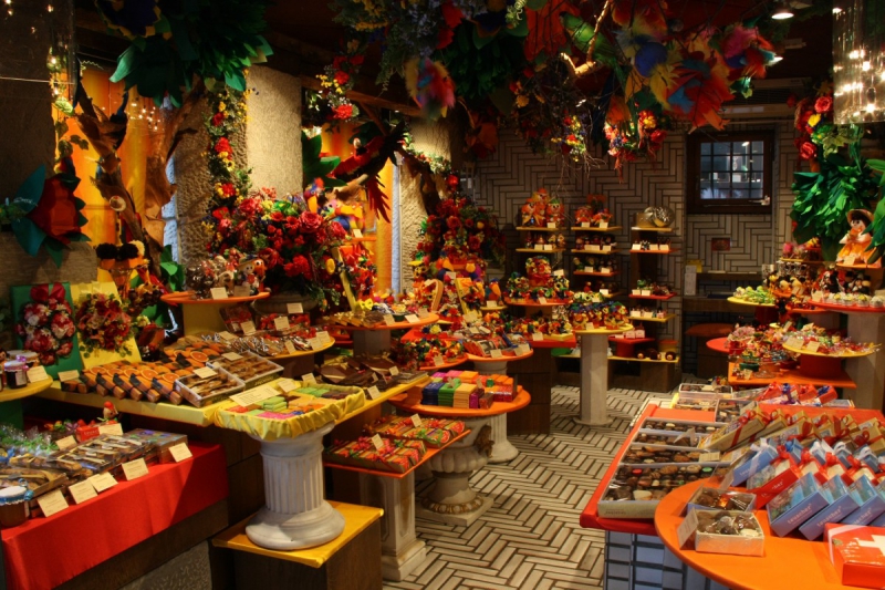 ecommerce-LA MOTTE-min_candy_store_chocolate_shop_chocolate_switzerland-393515